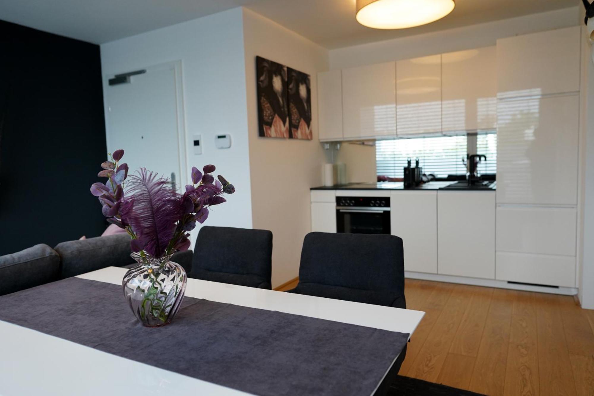 Modern Stylish Design Apartment With Free Parking Emily 비엔나 외부 사진
